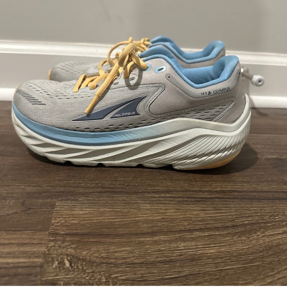 Altra Gray and Blue Running Shoes
